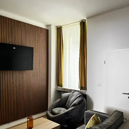 Apartmenthaus In Mit Privatem Garten Сasa de vacaciones